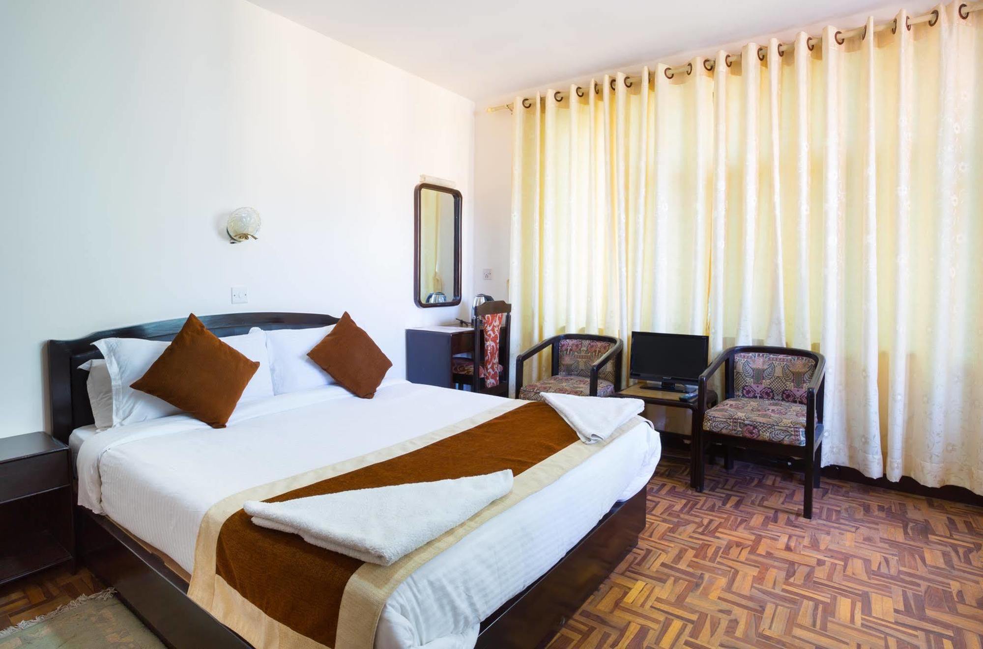Kathmandu Nomad Hotel Exterior photo